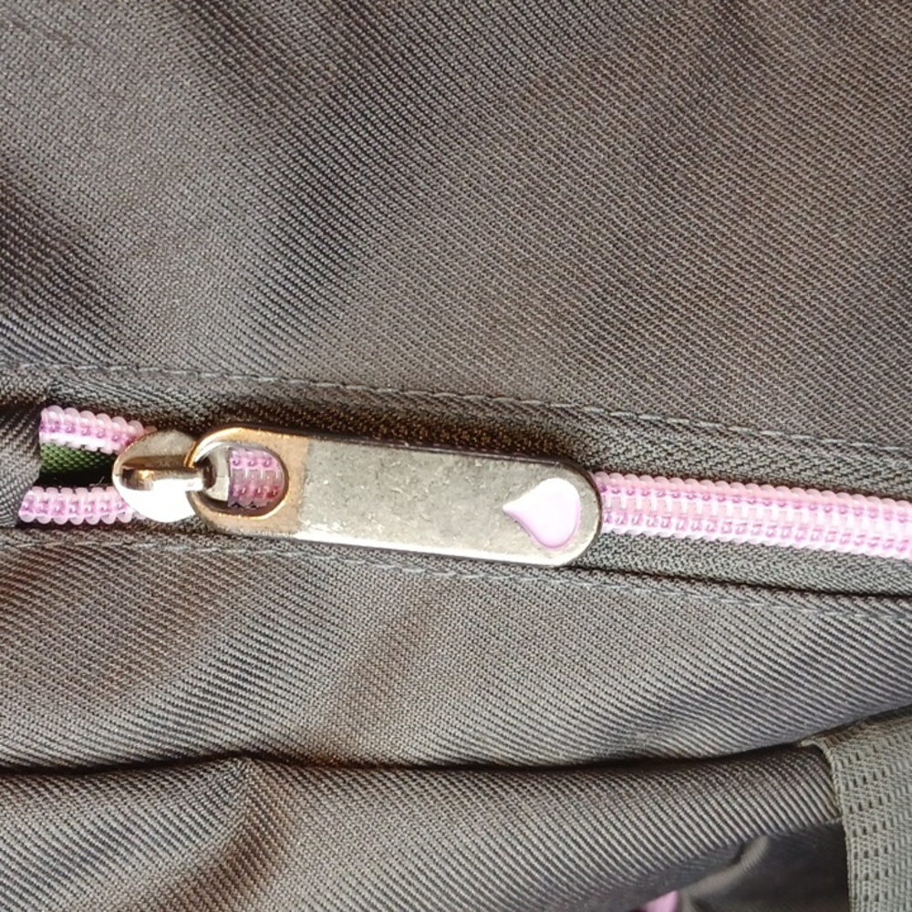 doTERRA Backpack Gray Green Pink Lots of Pockets - Picture 4 of 12